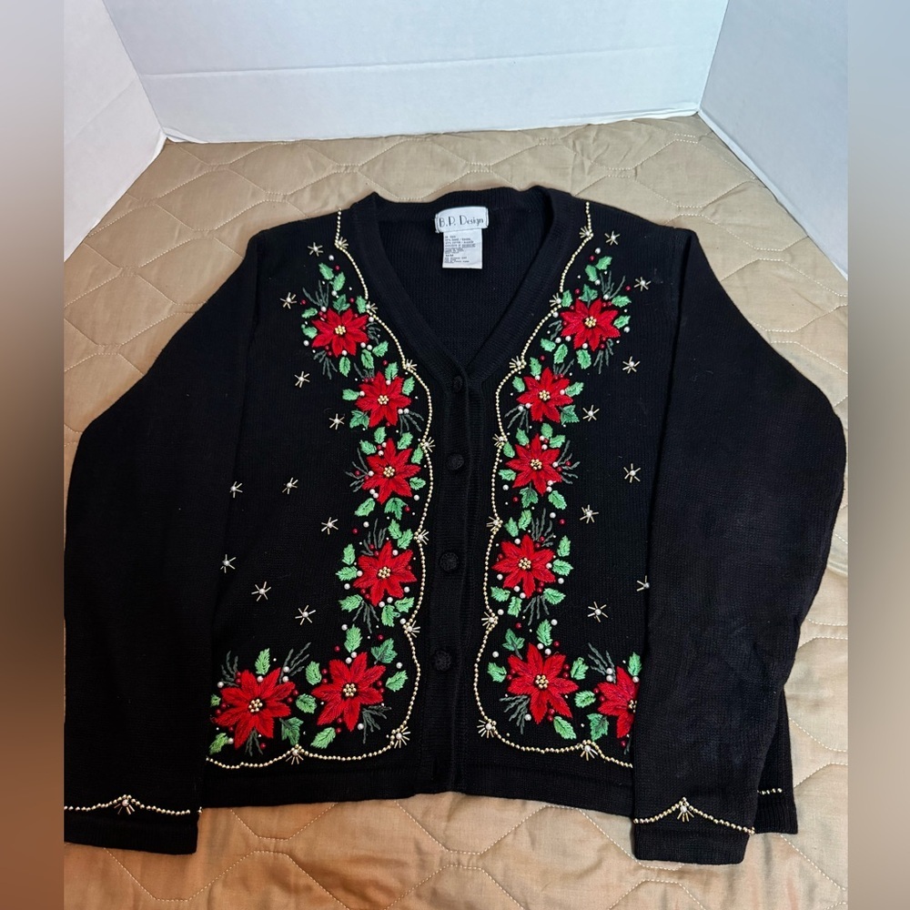 B.P. Design Christmas Black And Red Embroidered Women’s Size Med. Poinsettias